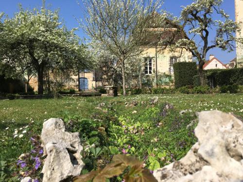 Savigny-les-Beaune House | Maison d'Hôtes Chandon de Briailles