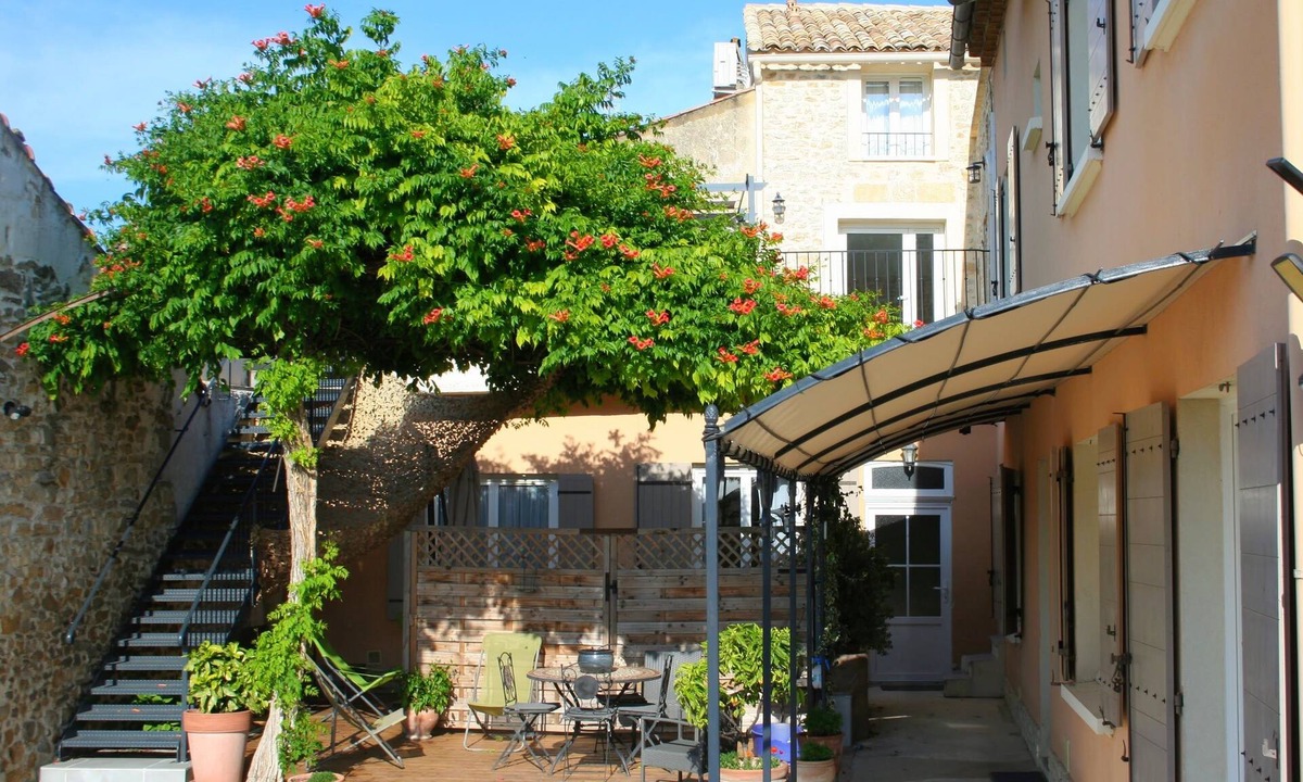 Laudun Bed & Breakfast | Maison d'hôtes la Bignone