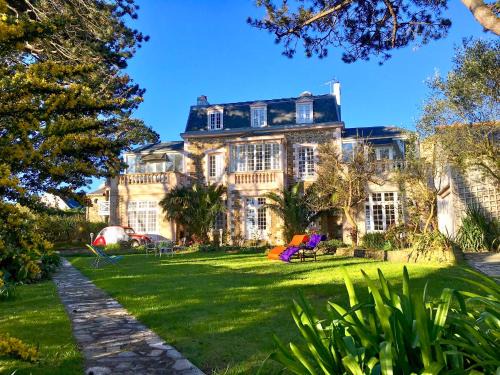 Saint-Coulomb House | Maison d'hôtes Villa Meinga