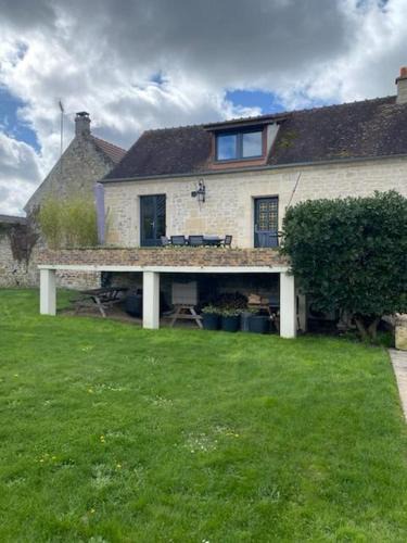 Villers-sous-Saint-Leu House | Maison de Caractère