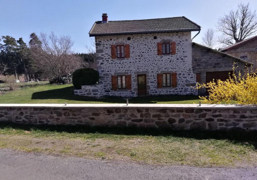 La Chapelle-Geneste House | Maison de campagne