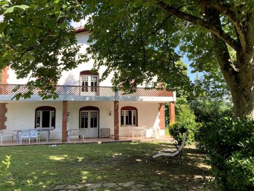 Gavarret-sur-Aulouste House | maison de campagne avec grand lac et park arboré
