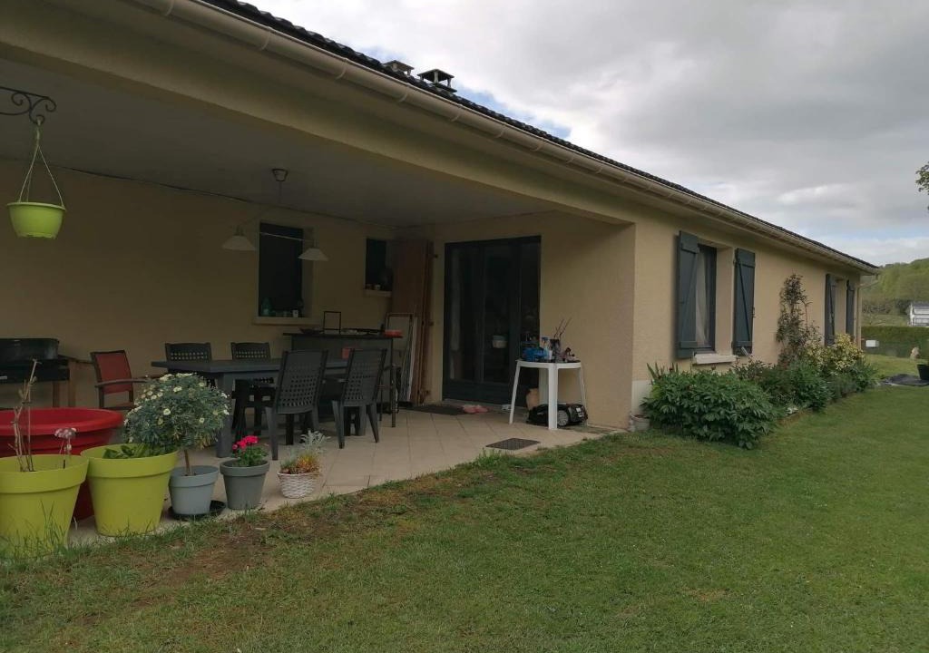 Balaives-et-Butz House | Maison de campagne à Balaives et Butz