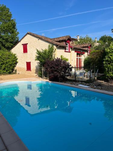 Saint-Astier House | Maison de campagne avec piscine proche Saint-Astier