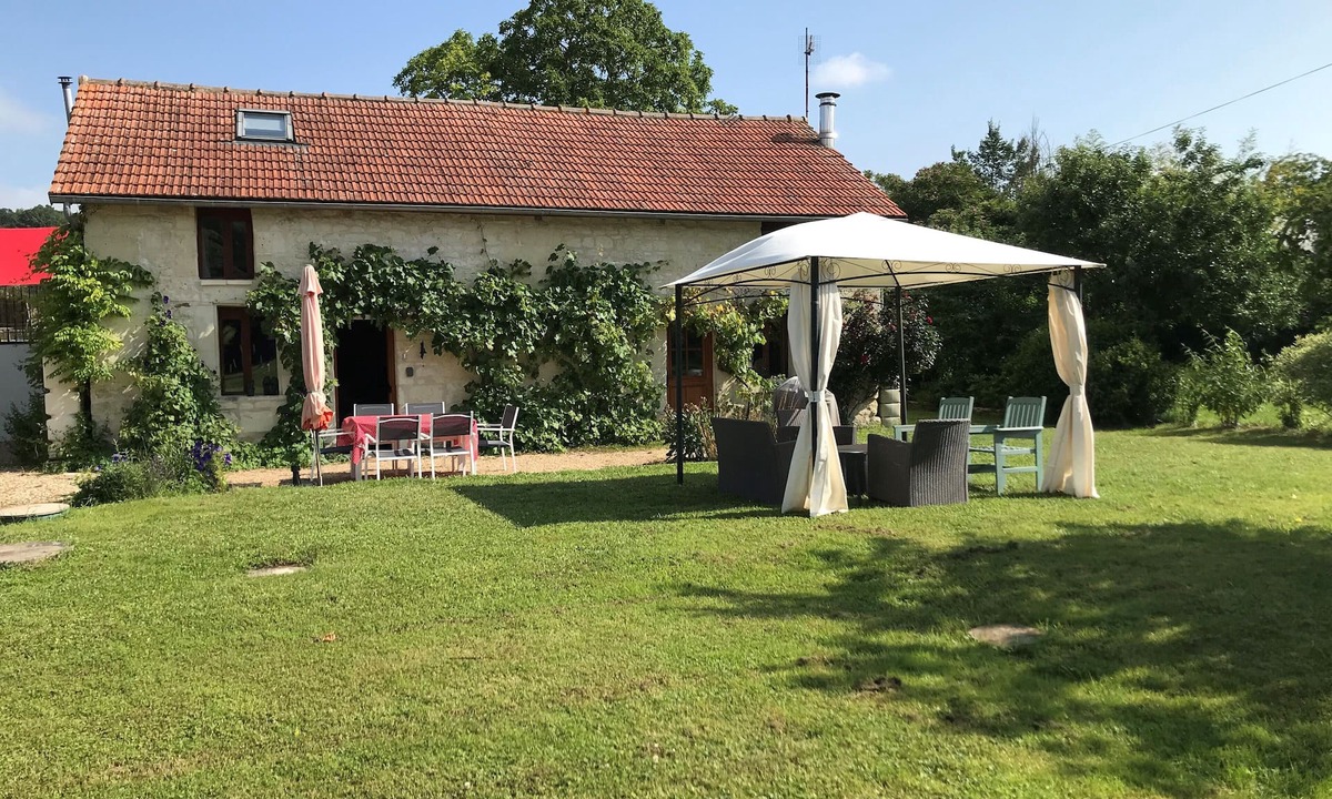 Roiffe House | Maison DE Campagne Avec Piscine Proche Fontevraud ET Center Parc