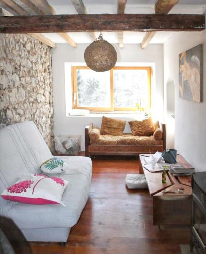 Puivert House | Maison de campagne avec vue sur la montagne à Puivert.