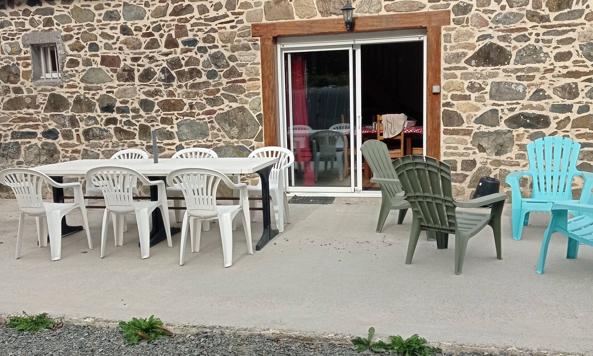 Mousteru House | Maison de Campagne Dans Village