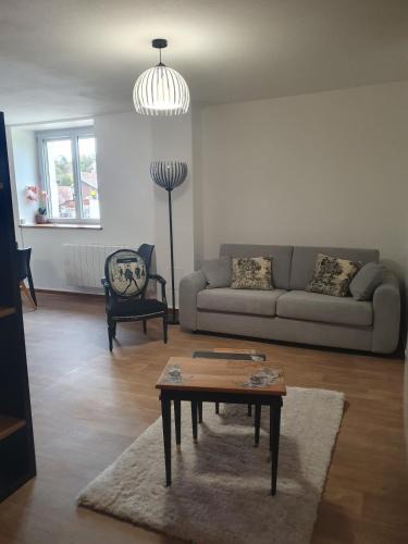 Poinsenot Apartment | Maison de campagne