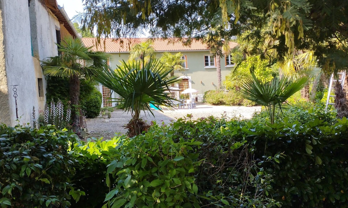 Puydarrieux House | Maison de Campagne à la Ferme