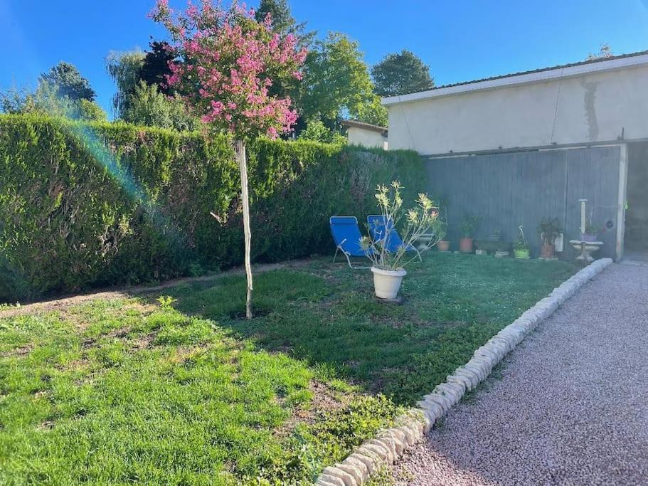 Trezelles House | Maison de Campagne