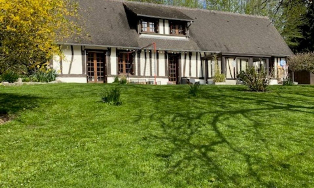 Montville House | Maison de Caractère