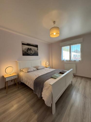 Chaingy House | Maison de charme avec cour privée