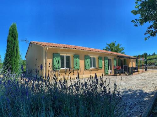Neuvic House | Maison de charme avec jardin clos et animaux admis, Neuvic - FR-1-616-110