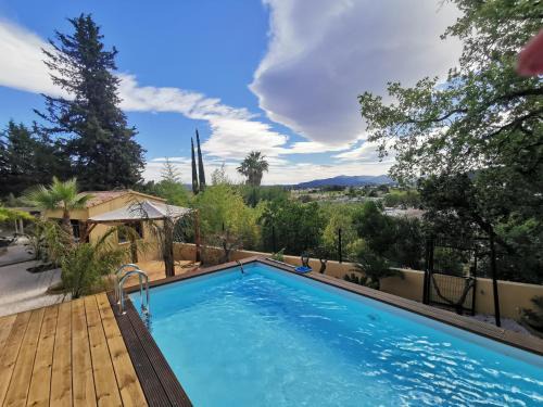 Cuers House | Maison de Charme en couleurs