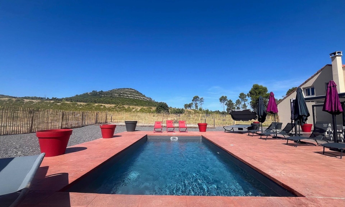 Mudaison Villa | Maison de Charme, Piscine et vue Panoramique