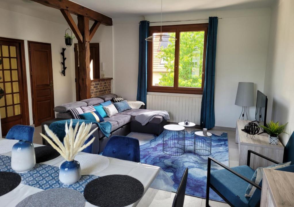 Sartrouville House | Maison de Charme, proche Paris, Maison Laffitte, gare Sartrouville