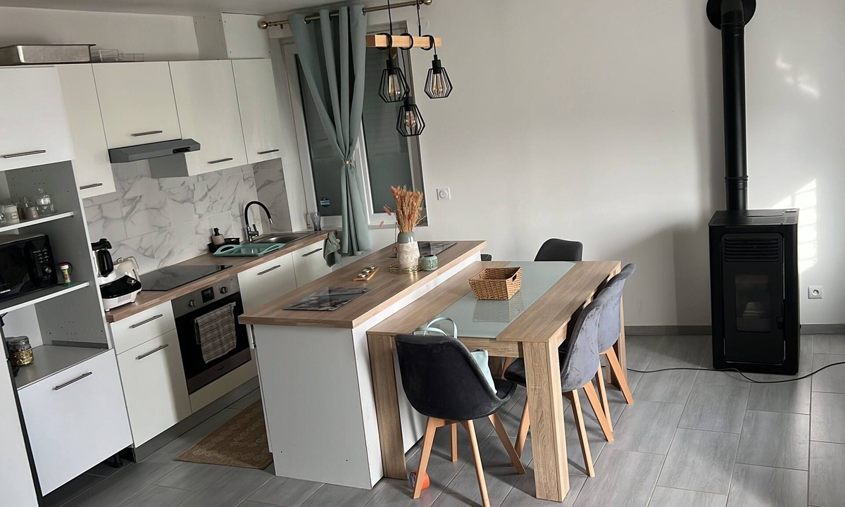 La Chapelle-du-Noyer House | Maison de Campagne le Petit Bourg