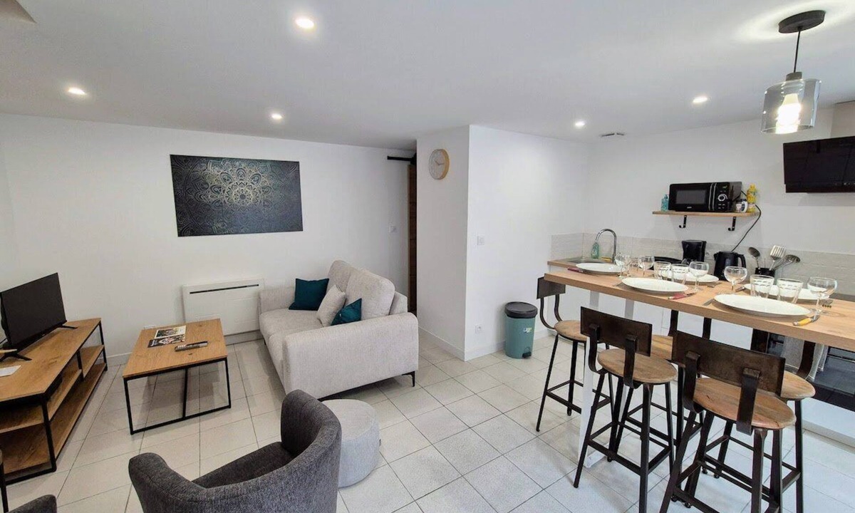 Saint-Amand-sur-Sevre House | Maison de Bourg St Amand 5pers 15min Puy du Fou