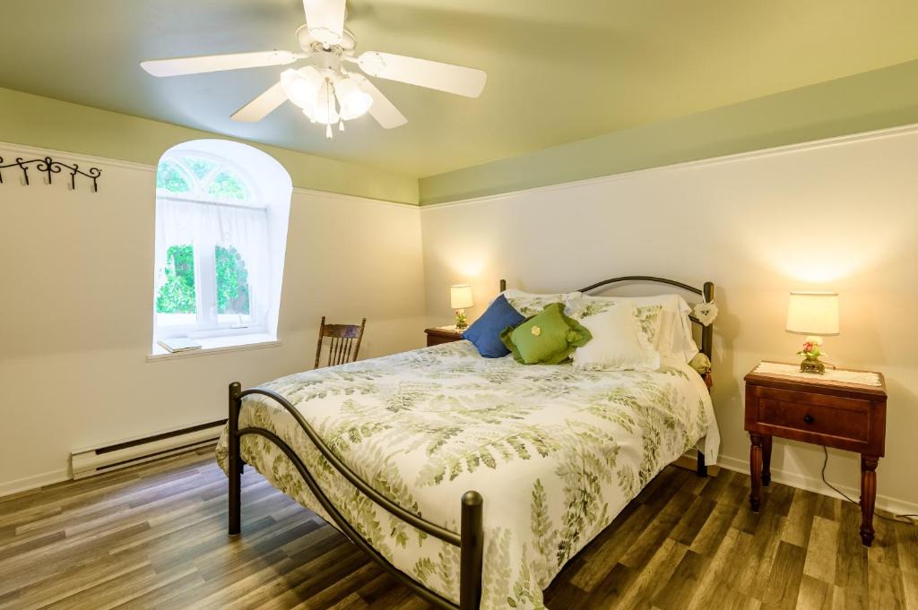 L'Islet Bed & Breakfast | Maison de L'Anse aux oies/Gîte