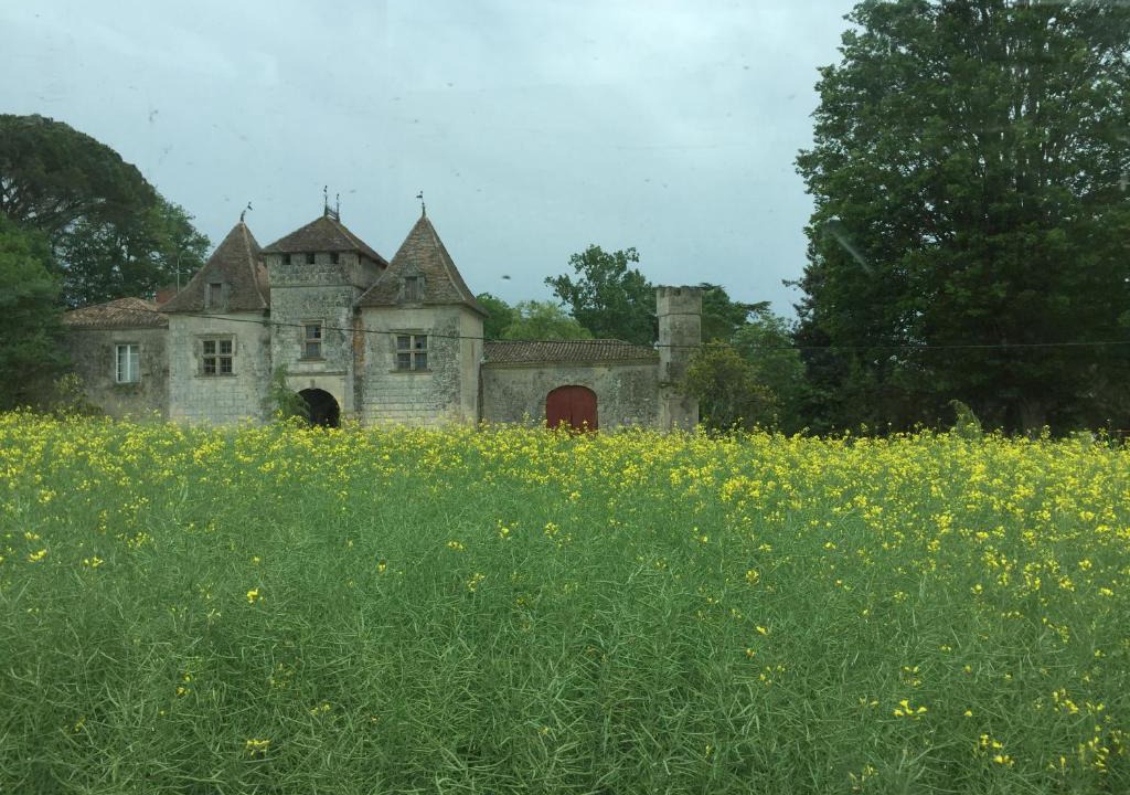Lannes House | Maison de la Chapelle Lassale