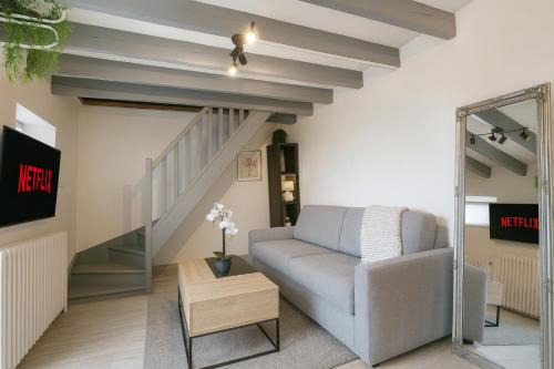 Saint-Maurice-l'Exil Apartment | Maison de la Roche
