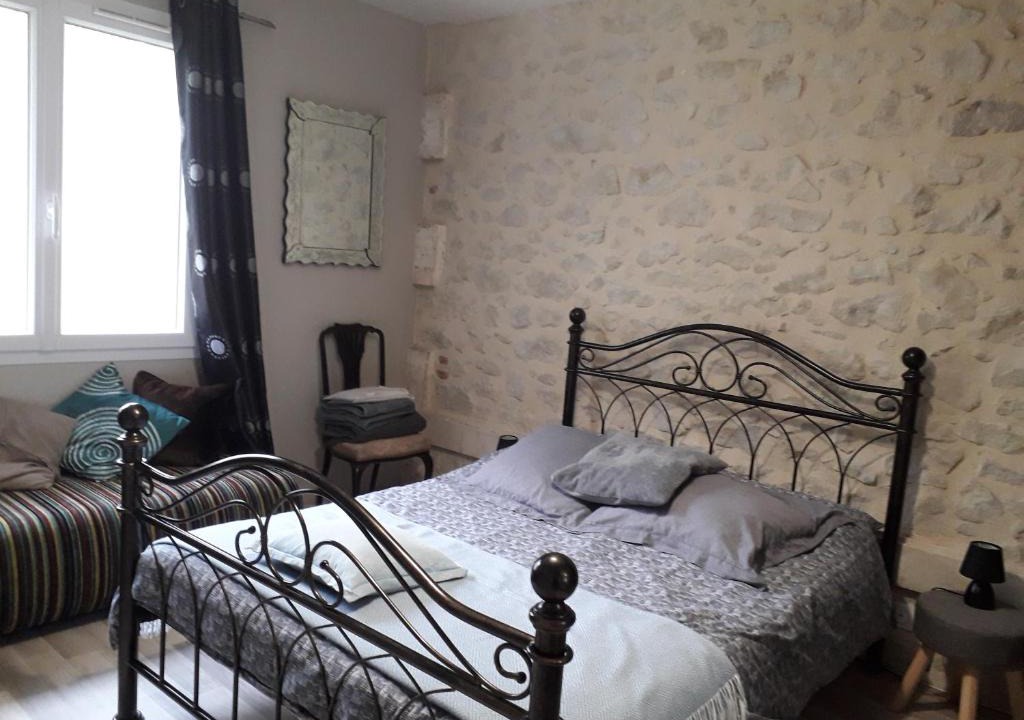 Tombeboeuf Apartment | Maison de la Gare