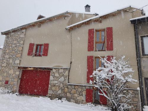 Fontrabiouse House | Maison de montagne dans charmant village du Capcir