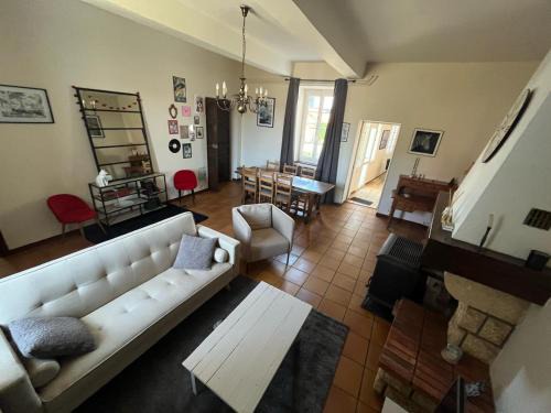 Ossun Villa | maison de style