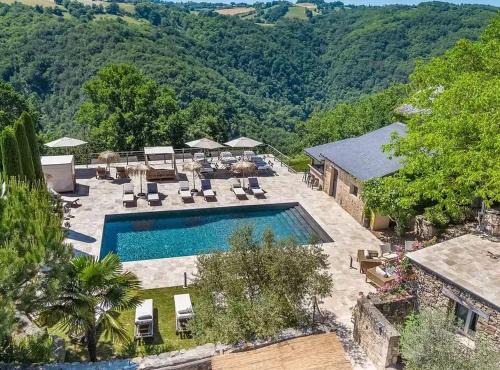 Maleville House | Maison de vacances avec piscine près de Maleville 150 m²