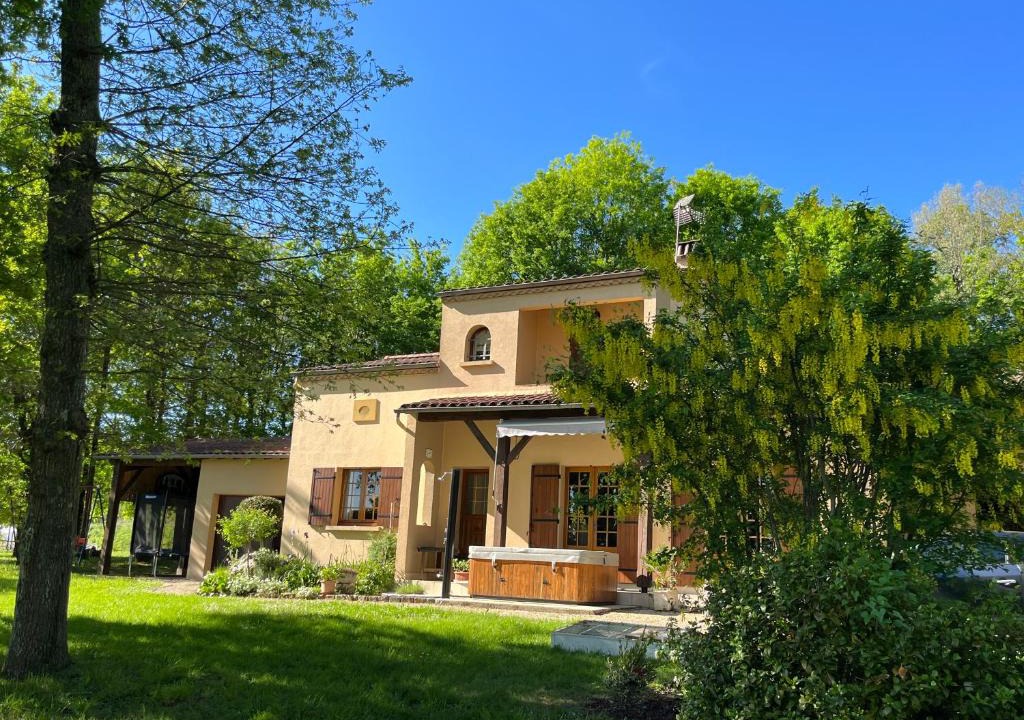 Capdrot House | Maison de Vacances MACOU 2