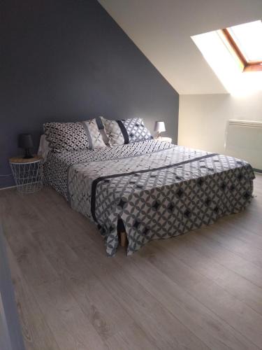 Dompierre-sur-Besbre House | Maison de ville - proche Le Pal - Dompierre