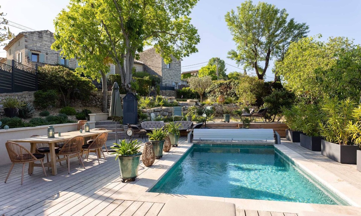 Sagries House | Maison DE Village Entierement Renovee Avec Piscine