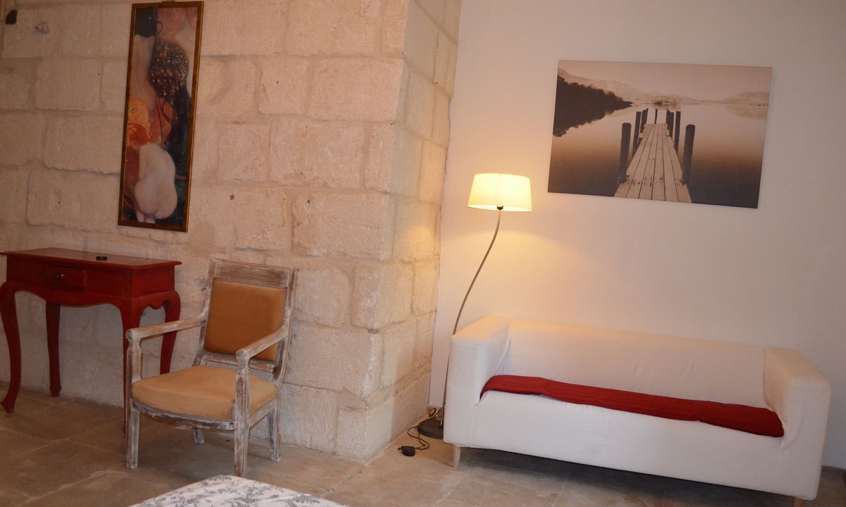 Junas House | Maison DE Village Chambre D Hote Dans LE Gard