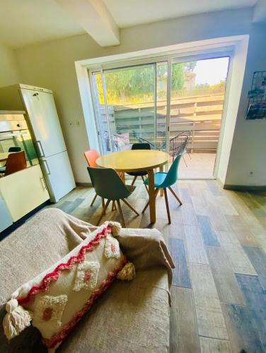 Canet House | Maison de Village