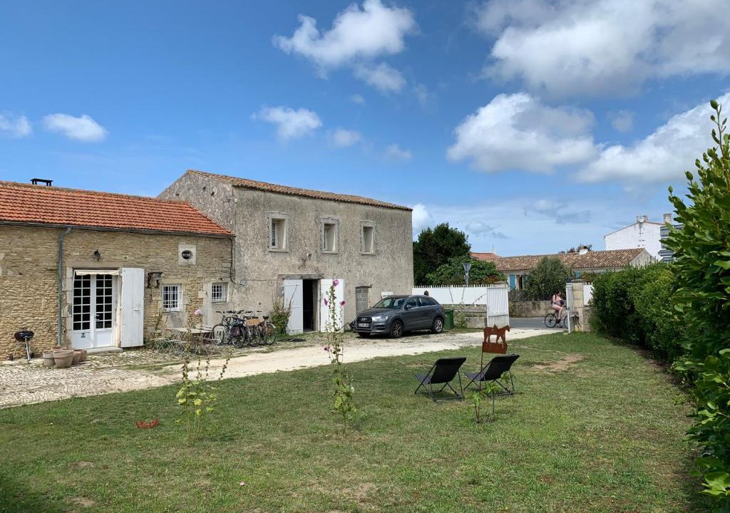 Cheray House | Maison de ville rénovée