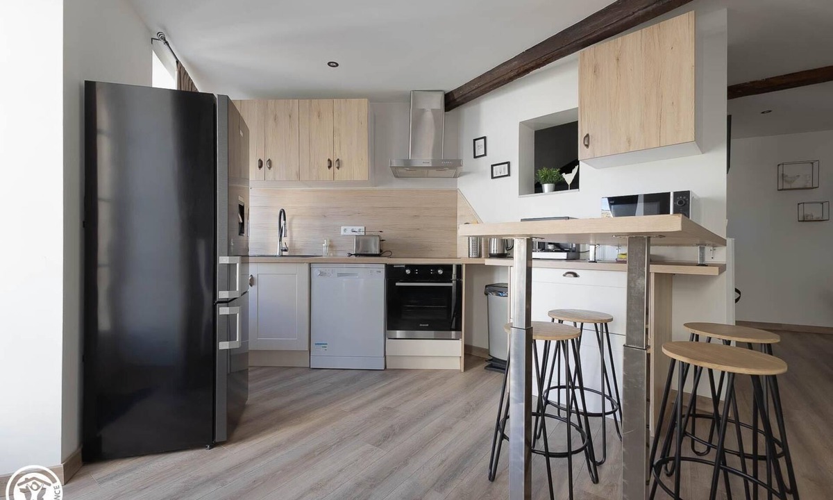 Vic-le-Comte House | Maison de Ville - VIC LE Comte