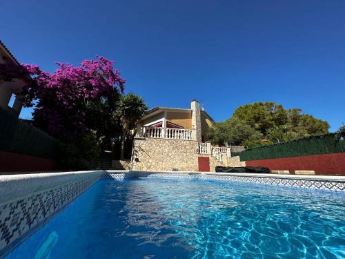 El Vendrell House | Maison des Hortensias