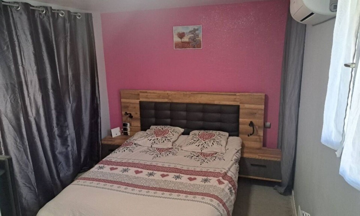 Jayac House | Maison du Bonheur