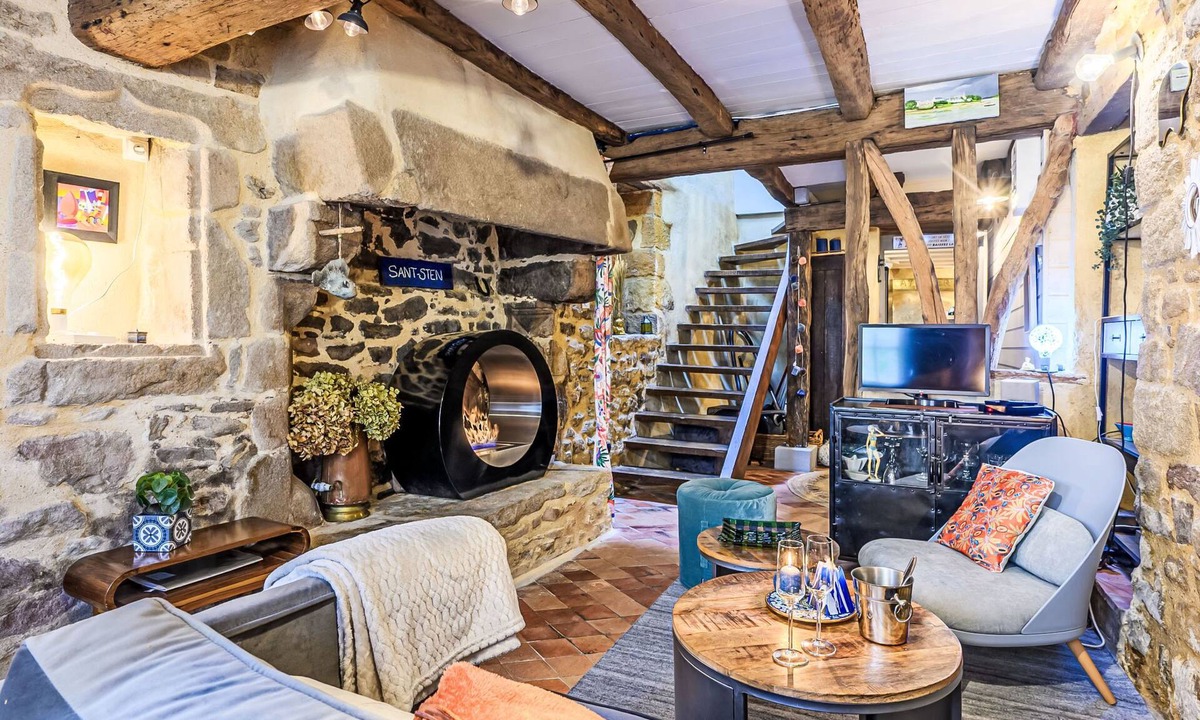 Port de St Goustan House | Maison du Bosco by Interhome