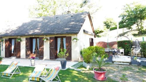 Marcillac-la-Croisille House | Maison Du Lac