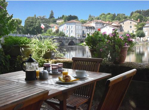 Confolens Bed & Breakfast | Maison du Magnolia