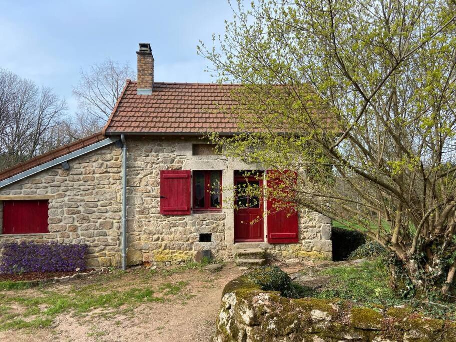 Quarre-les-Tombes House | Maison du petit Poète