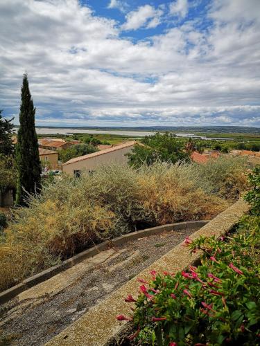Vendres Villa | maison du portail vieil