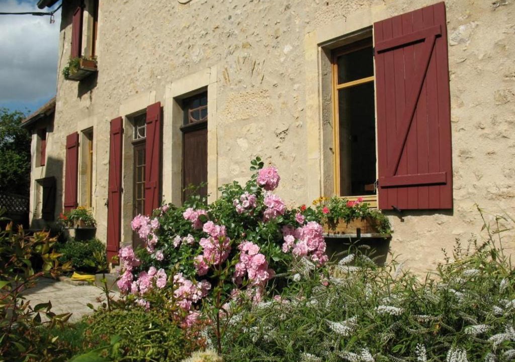 Crannes-en-Champagne House | Maison du XVe restaurée avec cheminée, jardin clos et bar privé - FR-1-410-127