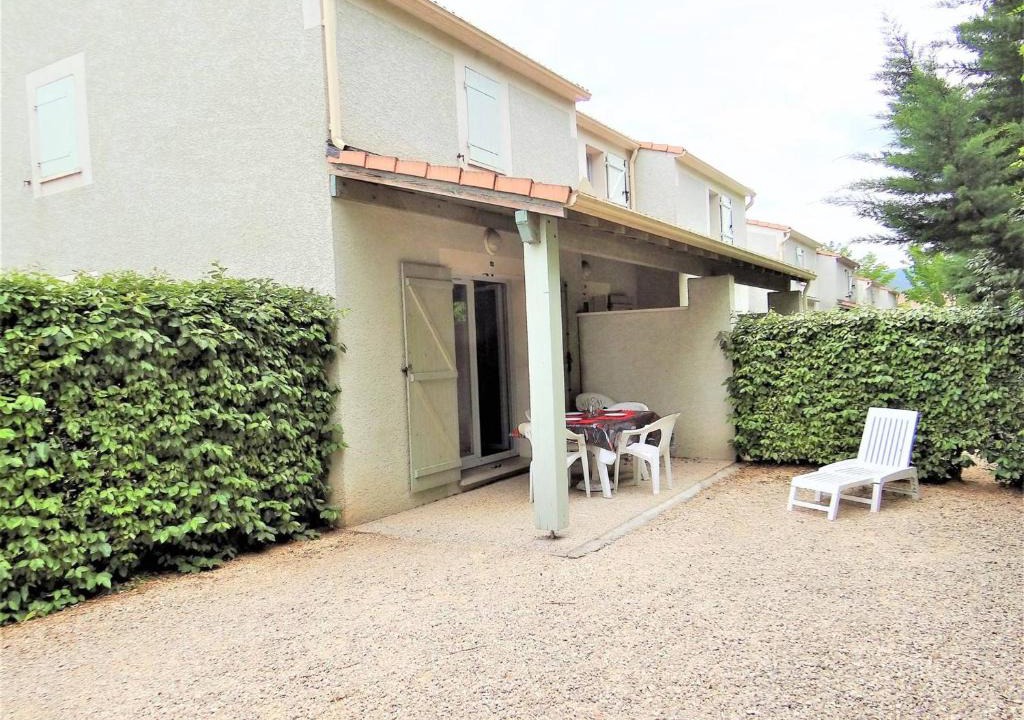 Vallon-Pont-d'Arc House | Maison duplex avec terrasse, piscine chauffée, 6 pers., Vallon-Pont-d'Arc. - FR-1-382-21
