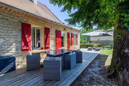 Saint-Nazaire House | Maison En Bord De Rivière