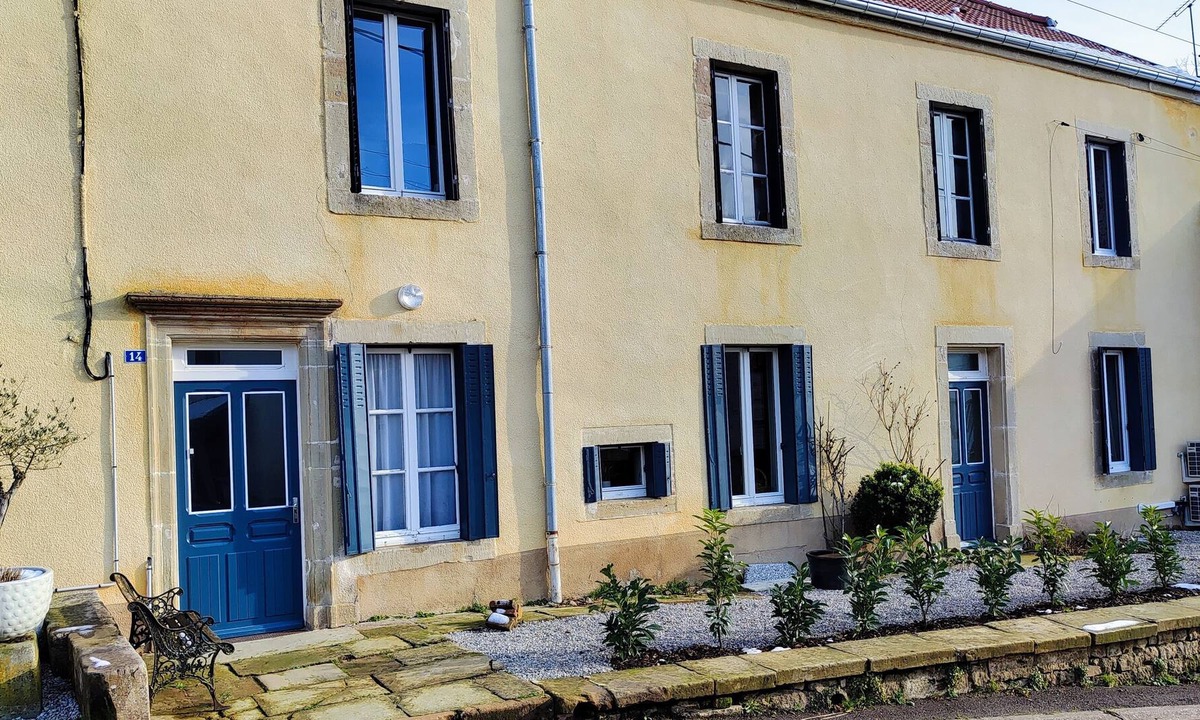 Melay Bed & Breakfast | Maison Egalité