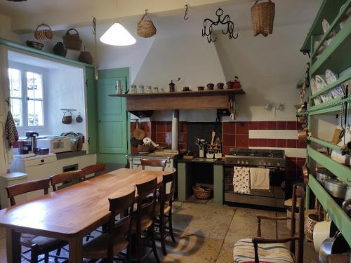 Vebron Bed & Breakfast | Maison Emile Teissier