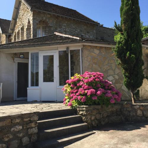 Boissise-le-Roi House | Maison en bord de seine