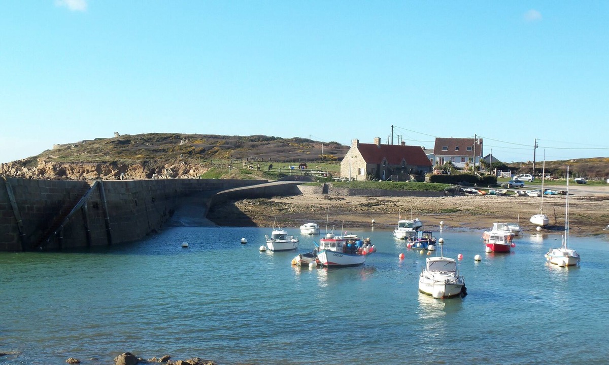 Fermanville House | Maison en Bord de Mer. Animaux de Compagnie Acceptés